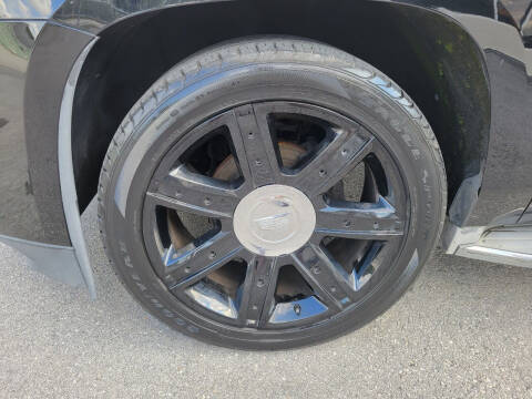 2015 Cadillac Escalade Luxury