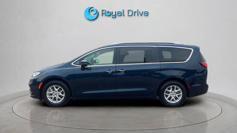 2021 Chrysler Pacifica Touring L