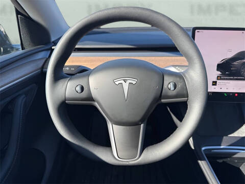 2025 Tesla Model Y Long Range