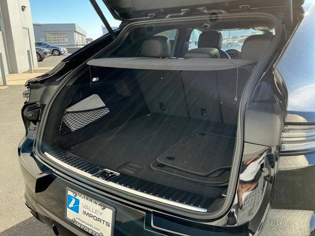 2026 Porsche Cayenne GTS Coupe