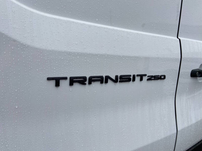 2026 Ford Transit 250