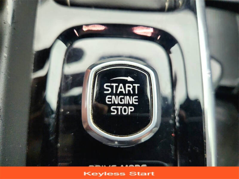 2019 Volvo S60 T6 R-Design