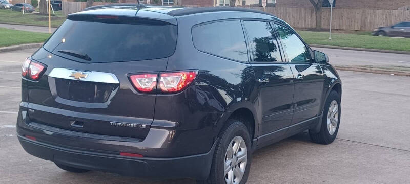 2013 Chevrolet Traverse LS