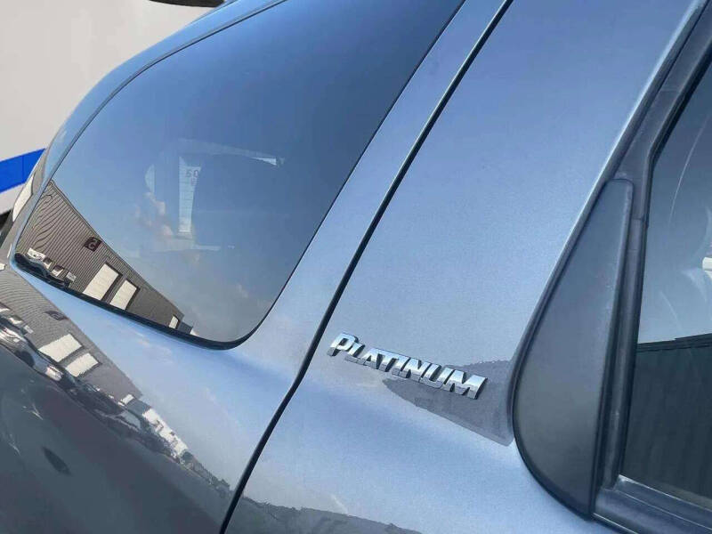 2017 Toyota Sequoia Platinum