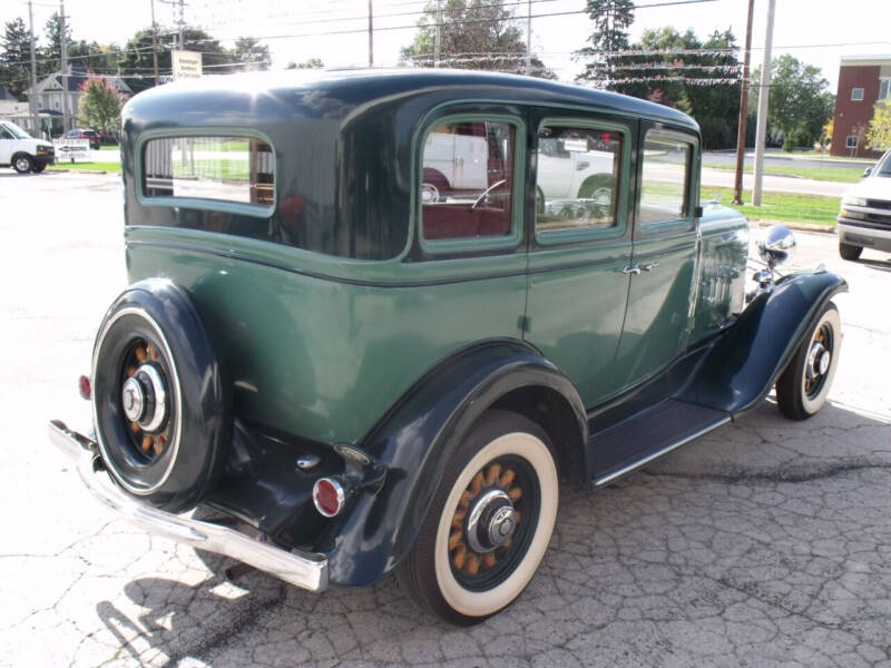 1932 Oldsmobile F-32