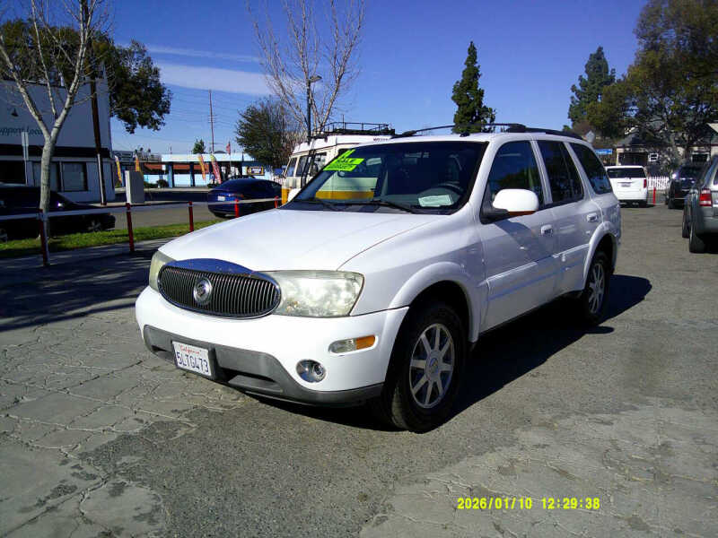 2004 Buick Rainier