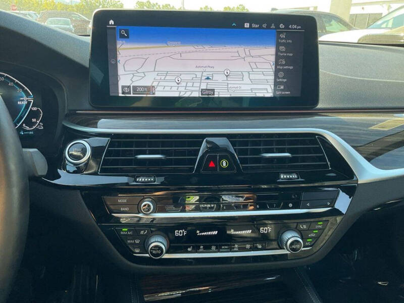 2022 BMW 5 Series 530e