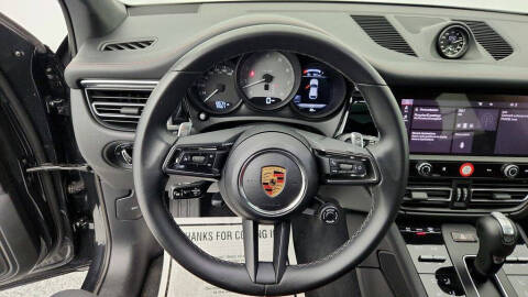 2023 Porsche Macan S