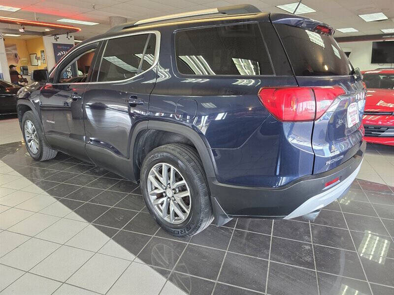 2017 GMC Acadia SLE-2