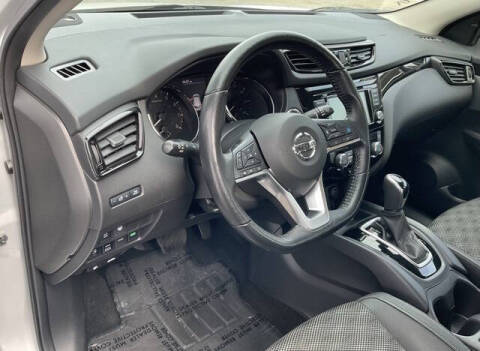 2021 Nissan Rogue Sport SV