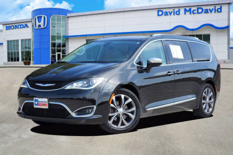 2017 Chrysler Pacifica for sale at DAVID McDAVID HONDA OF IRVING in Irving TX