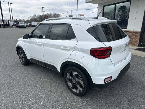 2024 Hyundai Venue SEL