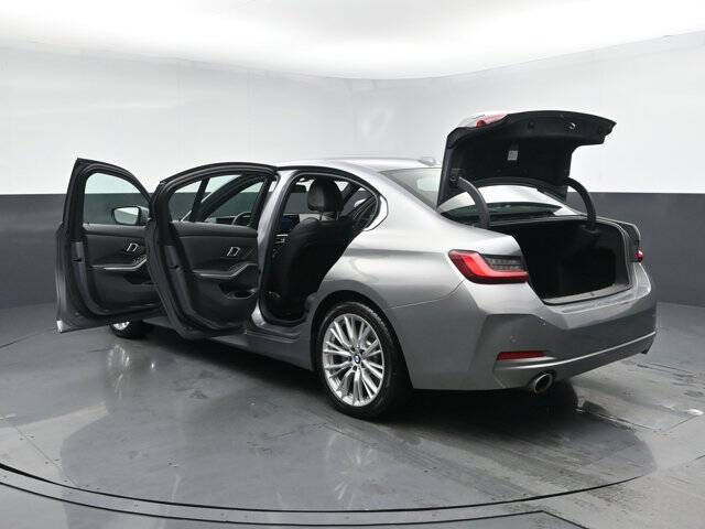 2024 BMW 3 Series 330i xDrive