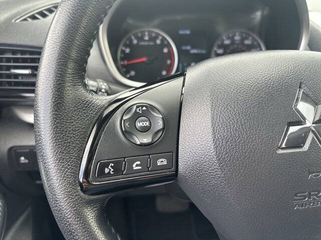 2023 Mitsubishi Eclipse Cross SE