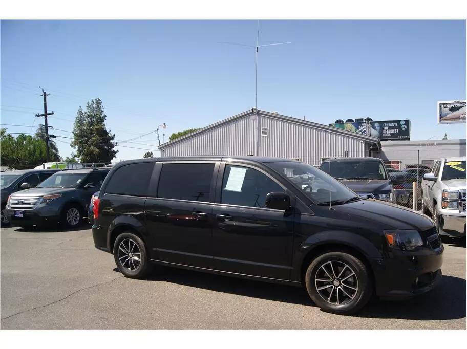 2019 Dodge Grand Caravan for sale at Auto Plaza in Fresno, CA