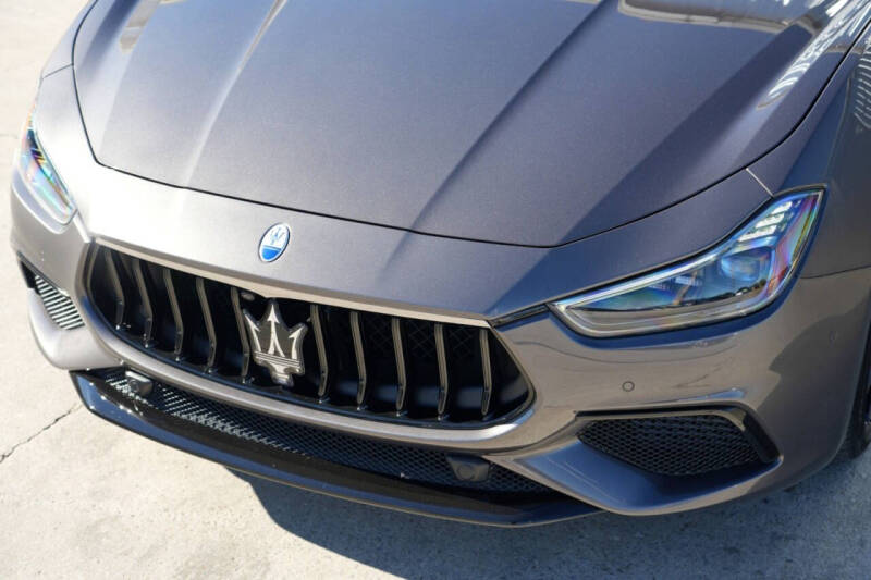 2023 Maserati Ghibli Modena Q4