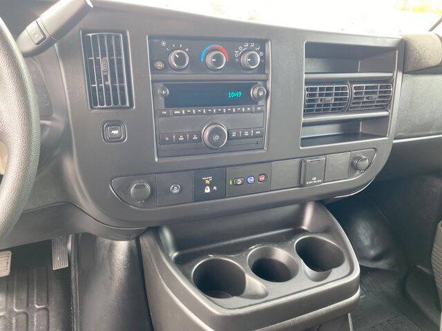 2024 GMC Savana 2500