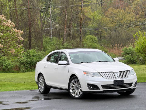 2011 Lincoln MKS