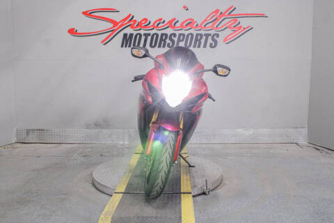 2014 Suzuki GSX-R750