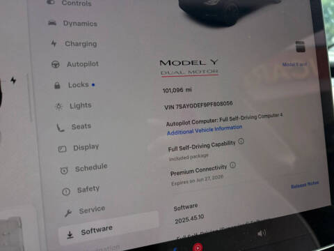 2023 Tesla Model Y Performance