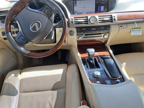 2013 Lexus LS 460