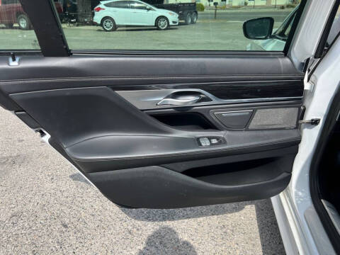 2019 BMW 7 Series 750i