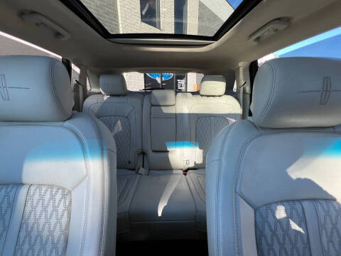 2019 Lincoln Nautilus Black Label