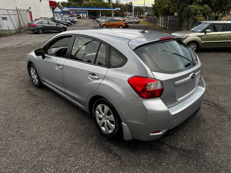 2016 Subaru Impreza 2.0i