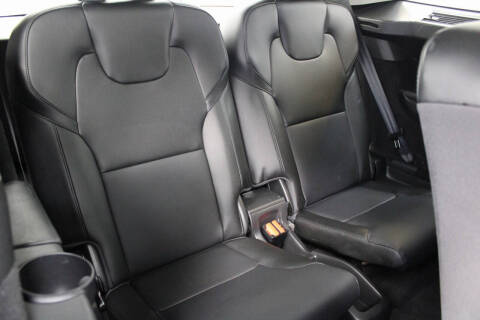 2020 Volvo XC90 T5 Momentum