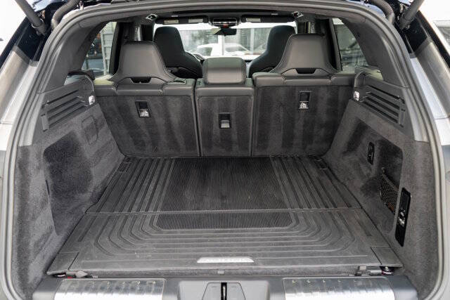 2024 Land Rover Range Rover Sport 36