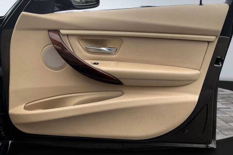 2013 BMW 3 Series 328i xDrive