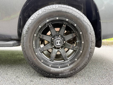 2015 Toyota Sequoia SR5