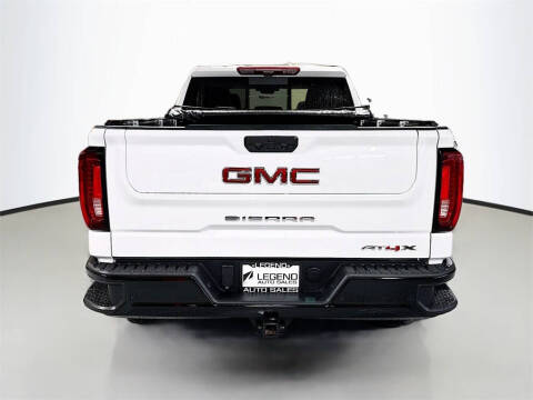 2024 GMC Sierra 1500 AT4X
