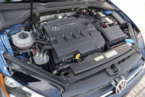 2015 Volkswagen Golf TDI SE