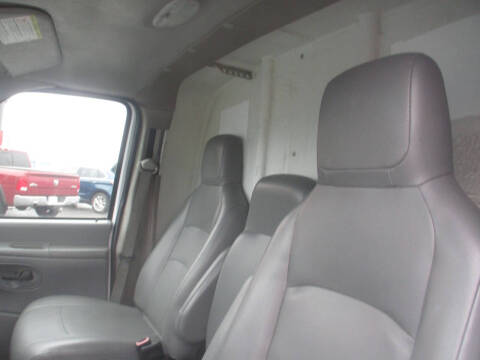 2011 Ford E-Series E-450 SD