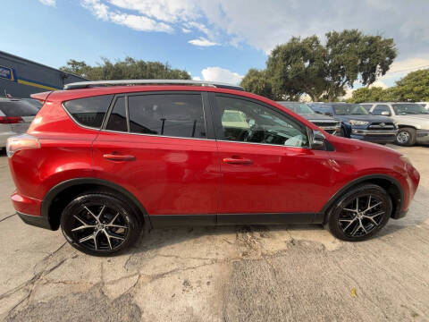 2016 Toyota RAV4 SE