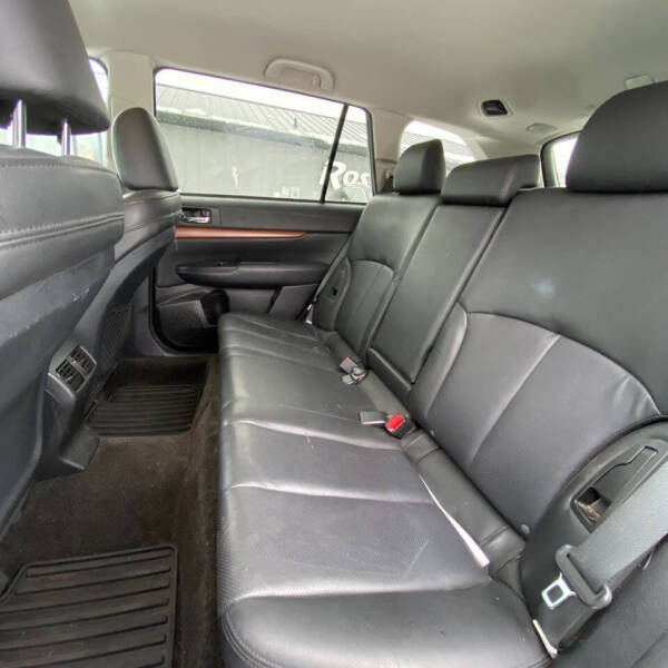 2013 Subaru Outback 2.5i Limited