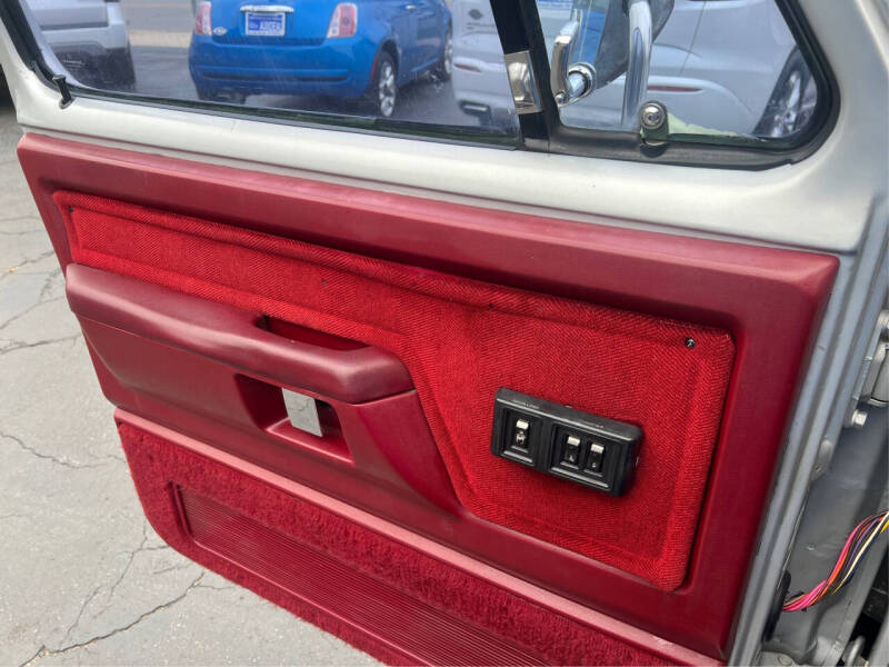 1988 Dodge RAM 150