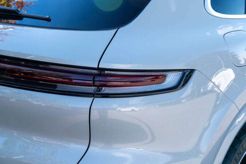 2024 Porsche Cayenne