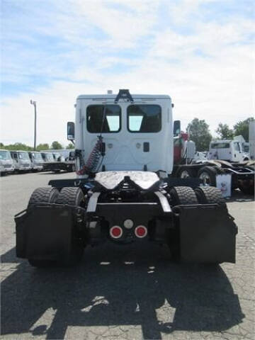 2014 Freightliner Cascadia