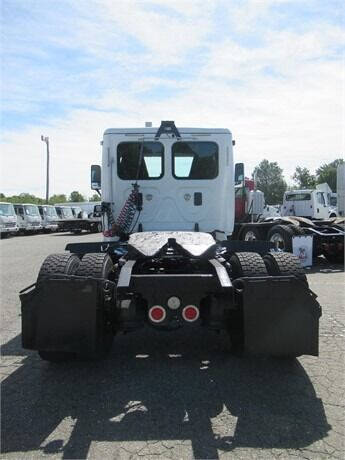 2014 Freightliner Cascadia