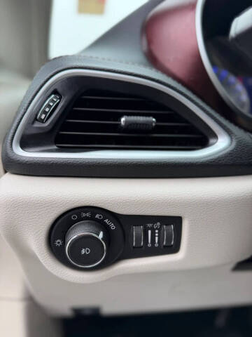 2017 Chrysler Pacifica Limited
