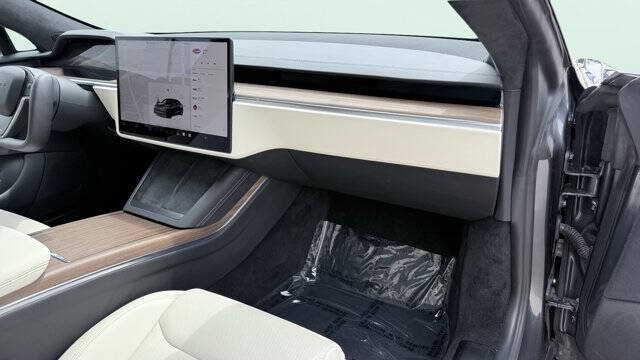 2023 Tesla Model S Standard Range