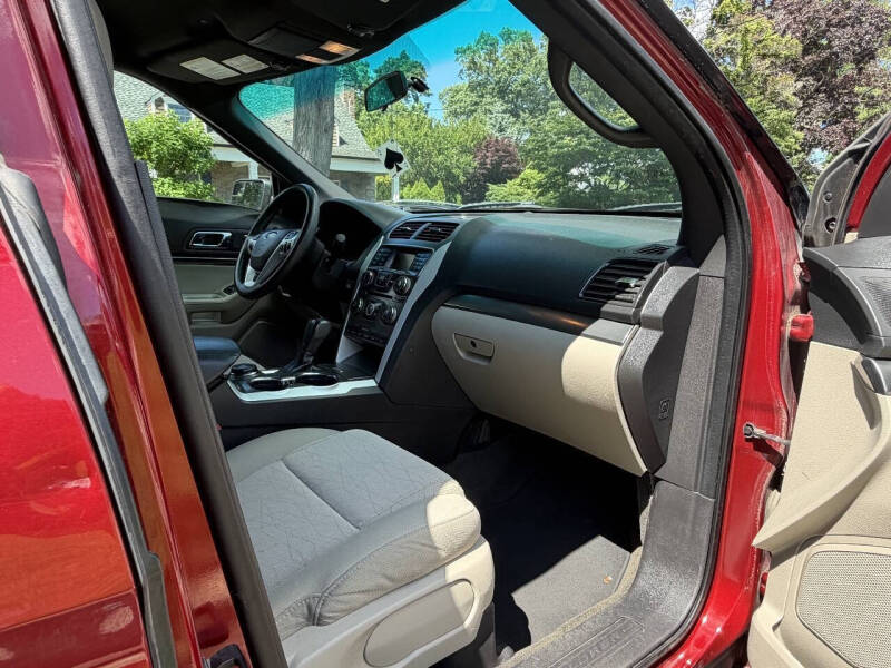 2014 Ford Explorer