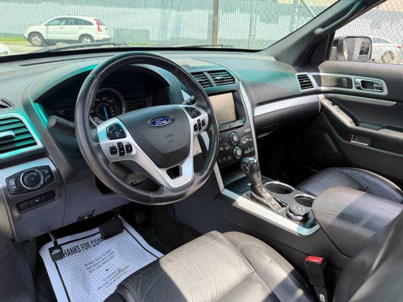 2014 Ford Explorer XLT
