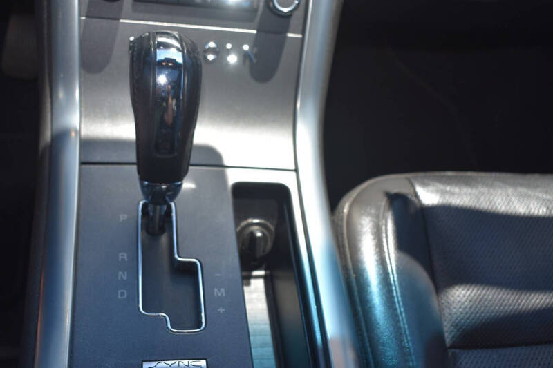 2009 Lincoln MKS