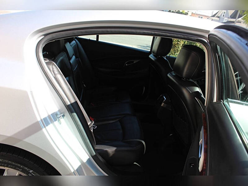 2012 Buick LaCrosse Premium 1