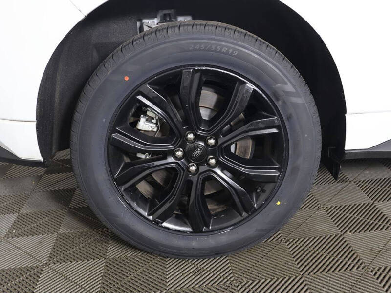 2024 Ford Edge SE