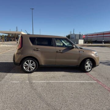 2014 Kia Soul +