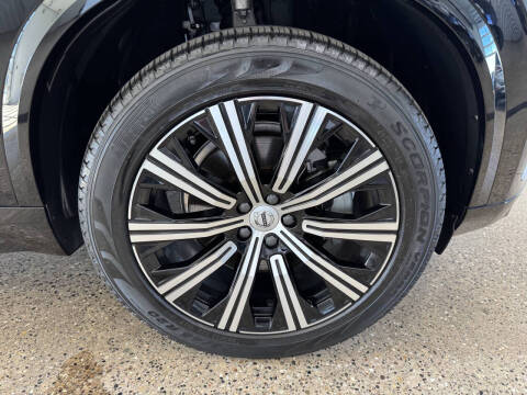 2024 Volvo XC90 B6 Core Bright Theme